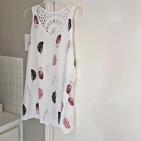 NEW Silky Tank w Crotchet Back 4XL Leaf Design - Picture 10 of 10